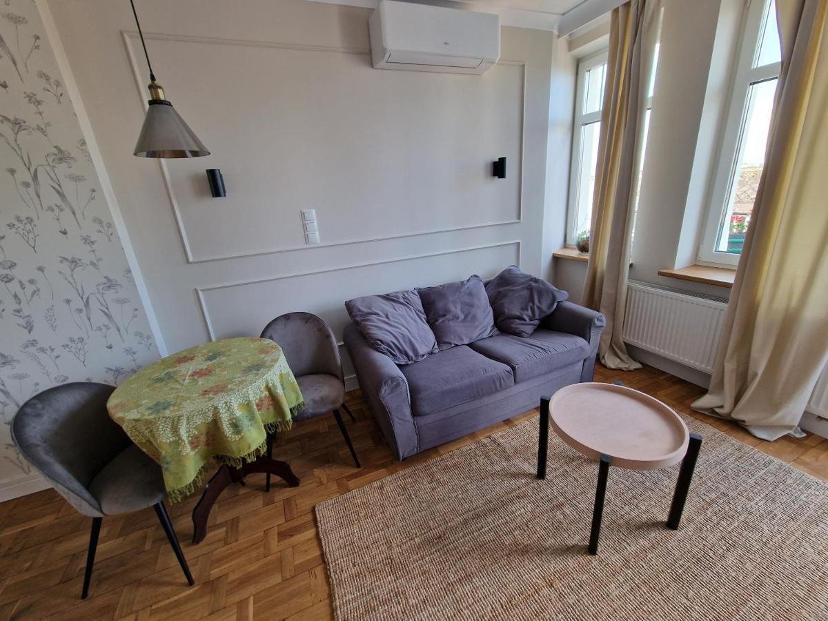 Klimatyczny Apartament Na Bydgoskim Przedmiesciu Torun Ngoại thất bức ảnh