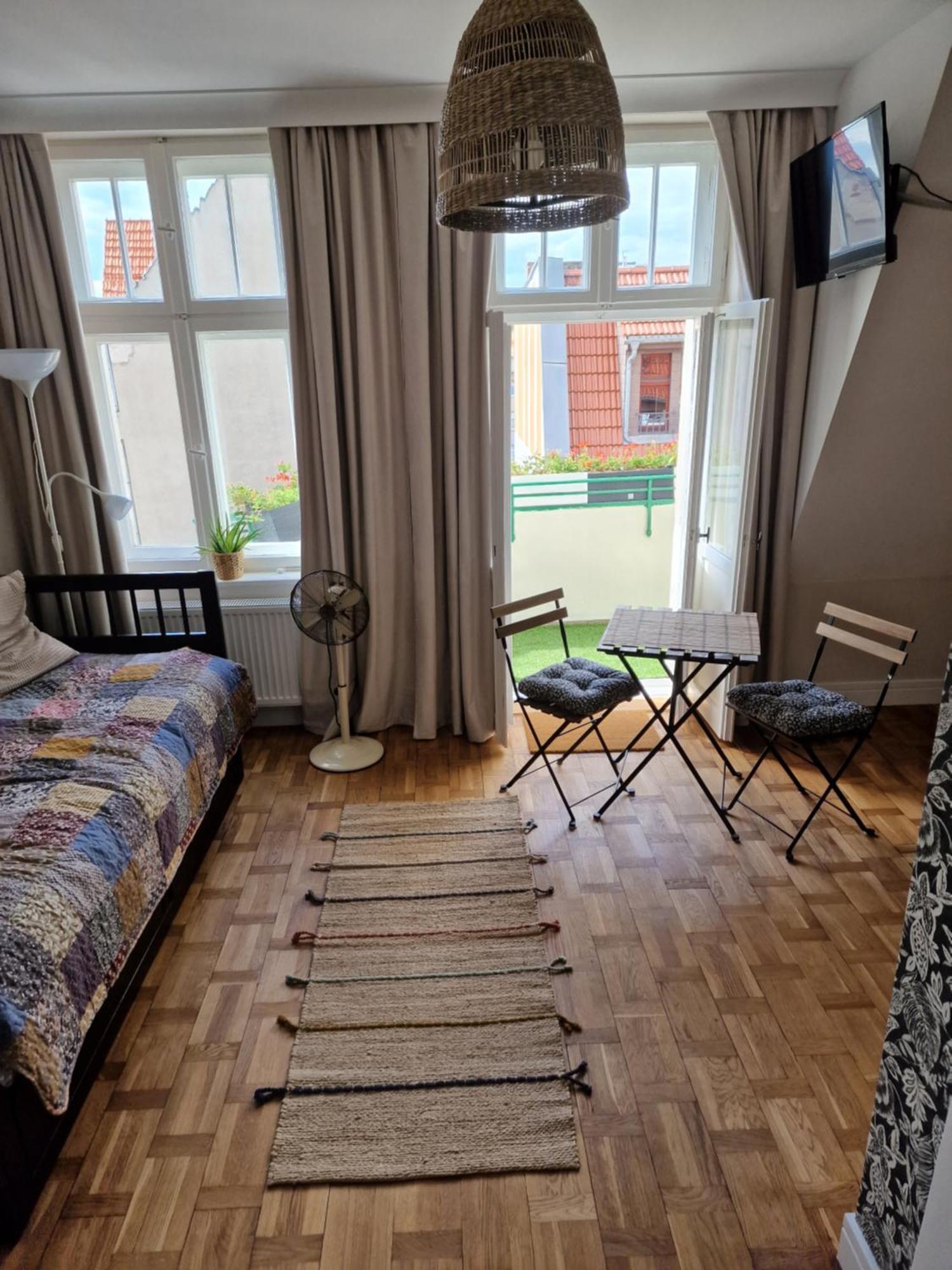 Klimatyczny Apartament Na Bydgoskim Przedmiesciu Torun Ngoại thất bức ảnh